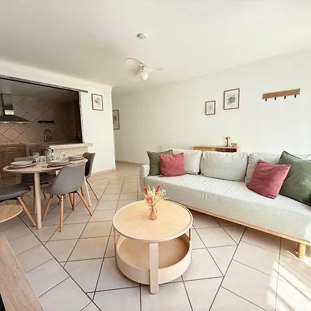 Apartamento T2 Climatisé Au Centre Du Village